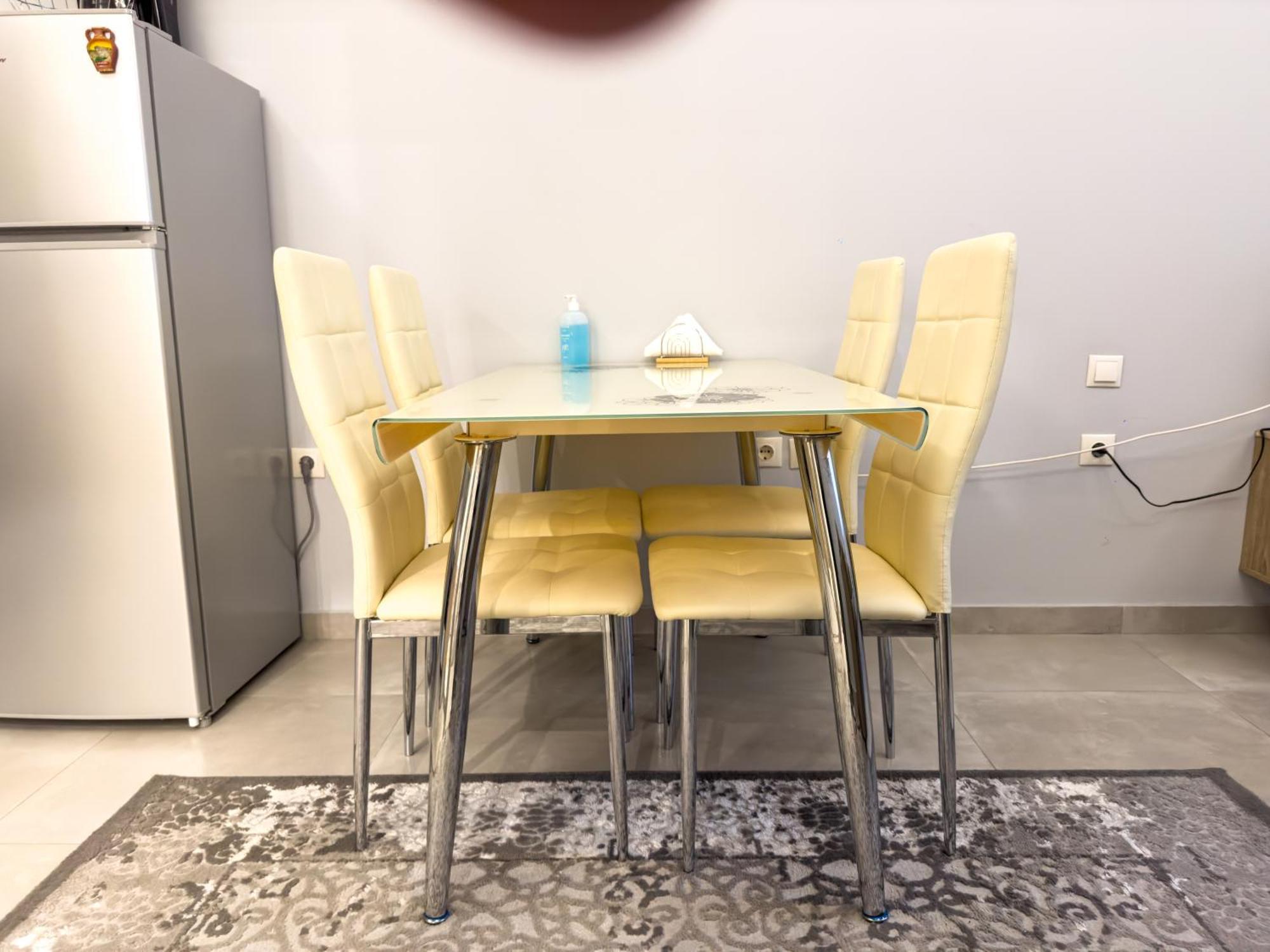 Contemporary & Spacious Renovated Apartment, Dt Syntagma, /Touristic Area Atene Esterno foto